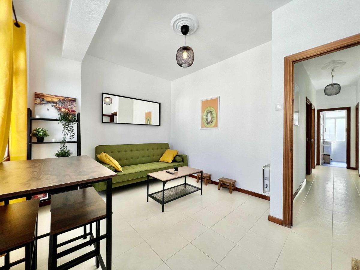 Green Door Coruna Ла Коруня Екстериор снимка