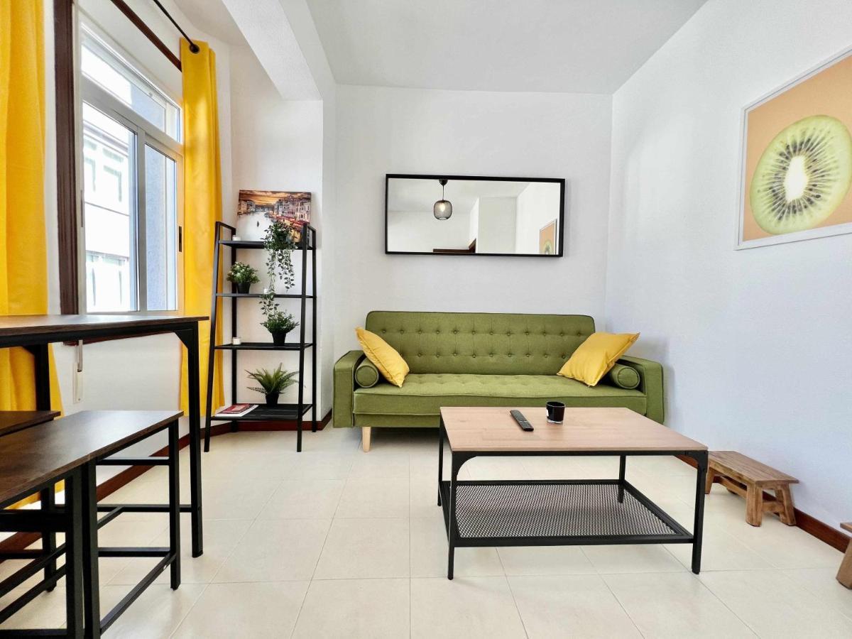 Green Door Coruna Ла Коруня Екстериор снимка